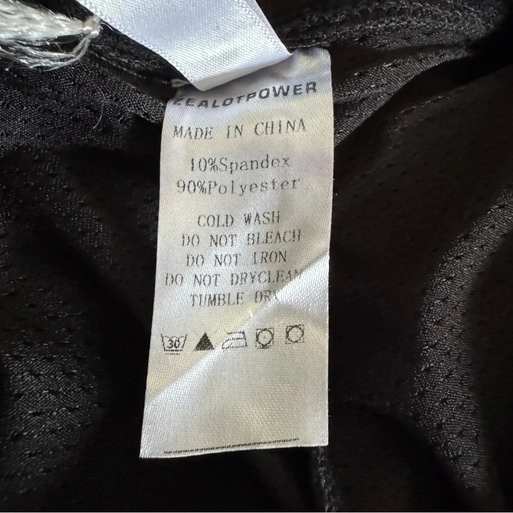 Zealotpower Black Skirt with built in Shorts, XS - Picture 7 of 10